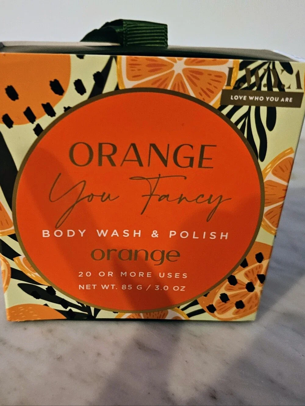 NEW Beauty Skin Spa Gift Set Bundle Soap Body Wash Jade Roller Masks
